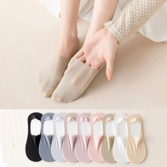 Fine silk socks (3+2 pairs free)